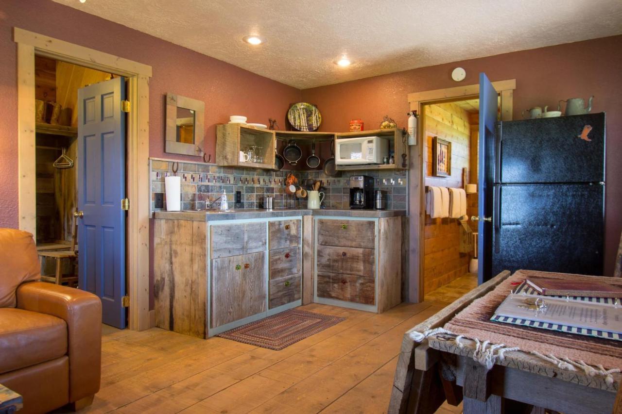 Secluded 1 Bedroom Cabin On 50 Acres Of Land Panguitch Exterior photo
